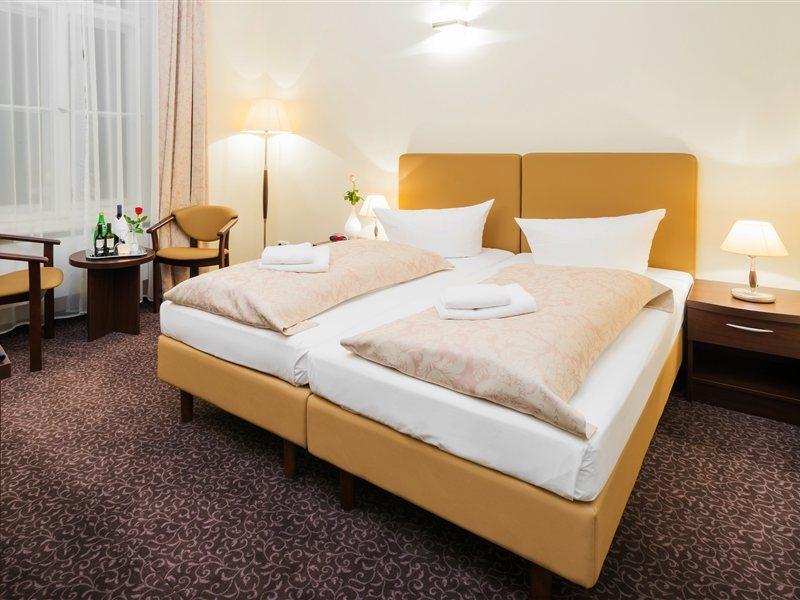 Upper Room Hotel Kurfuerstendamm Berlin Ngoại thất bức ảnh