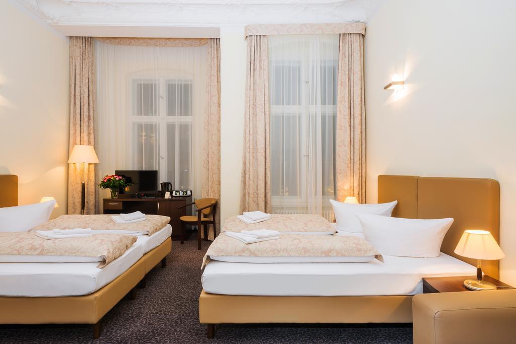 Upper Room Hotel Kurfuerstendamm Berlin Ngoại thất bức ảnh