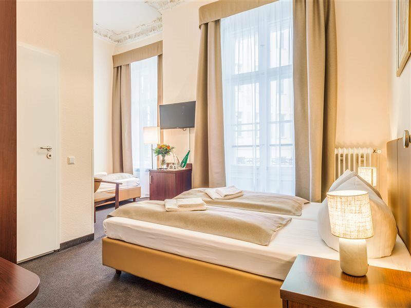 Upper Room Hotel Kurfuerstendamm Berlin Ngoại thất bức ảnh